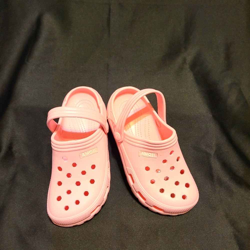 New AMOJI Girls Shoes~Clogs~Garden Shoes~Size 210~US Size 2~Croc-like